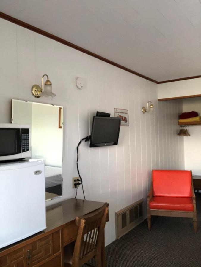 Firehouse Inn 圣伊尼亚斯 外观 照片