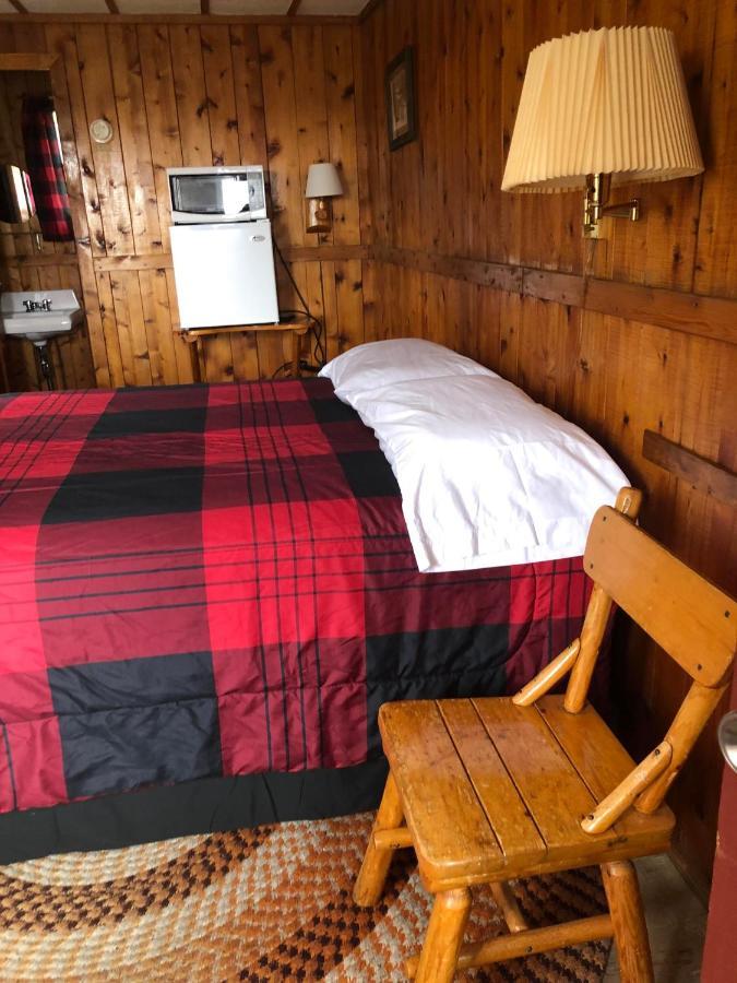 Firehouse Inn 圣伊尼亚斯 外观 照片